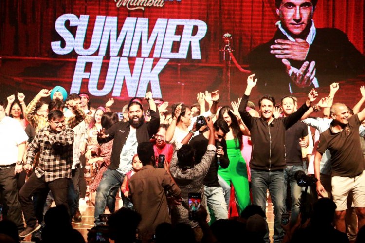 The Shiamak Davar Dance Academy hosts their annual Summer Funk in Mumbai