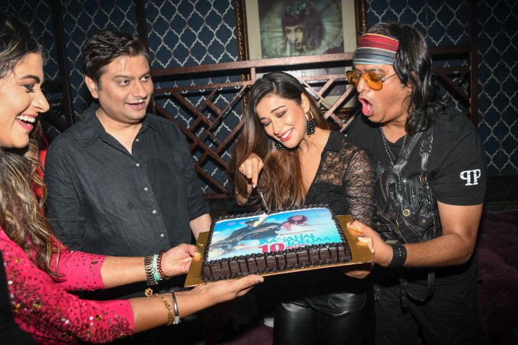 Rockstar Director Aziz Zee threw bash for success of his latest song "Jaana Hai Toh Jaa"