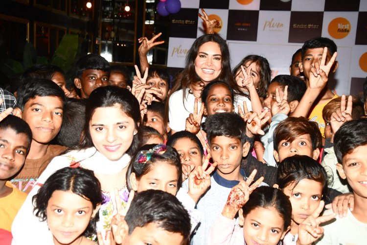 Lord of the Drinks ,Worli ,Celebrated mothers day with Actor Esha Gupta and special children of Bhamla foundation