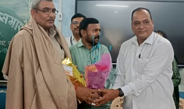 विद्या ,विद्यालय और विद्यार्थियों के प्रति समर्पित रहे लल्लन यादव का सम्मान समारोह संपन्न...