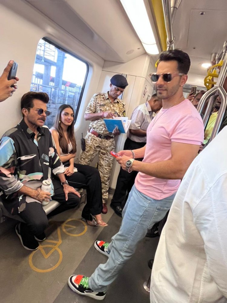 जुगजुग जियो :  कलाकारों ने फिल्म प्रमोशन के लिए समय बचाने हेतु मुंबई मेट्रो से किया सफर...