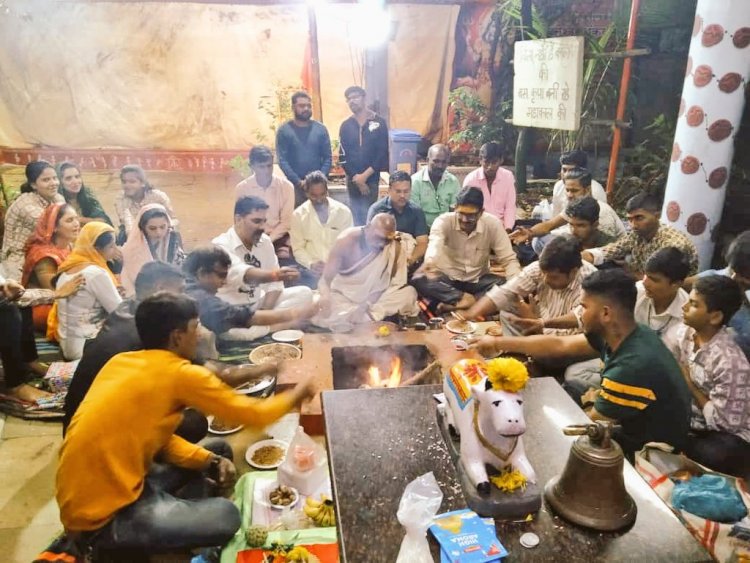 कुर्ला के मुक्तेश्वर शंकर मंदिर में मनाया गया गुरुपूर्णिमा उत्सव 