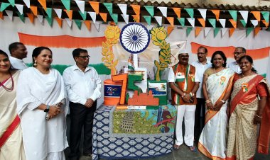 वार्ड 31 के पूर्व नगरसेवक श्री कमलेश यादव ने 32 स्थानों पर ध्वजारोहण कर बनाया रेकार्ड !