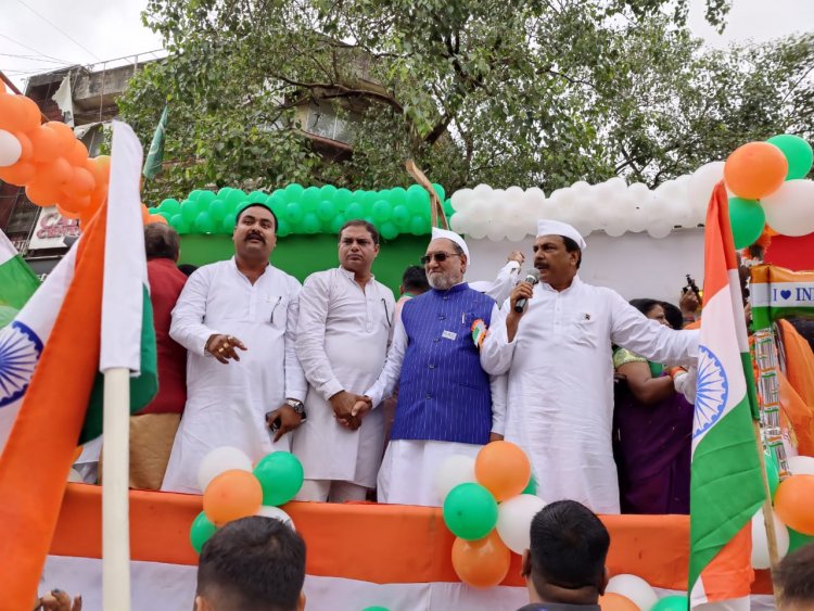मुंबई कांग्रेस द्वारा झंडा वंदन समारोह एवम् तिरंगा यात्रा का भव्य आयोजन...