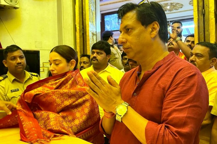 Madhur Bhandarkar along with Tamannaah Bhatia visited Siddhivinayak temple today
