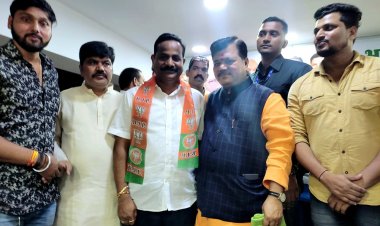 अंबज्ञ आधार फाउंडेशन के दिलीप तावड़े अपने सैकड़ों कार्यकर्ताओं के साथ भाजपा में शामिल