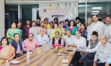 महाराष्ट्र हिंदी साहित्य अकादमी एवं युग प्रवर्तक द्वारा कवि सम्मेलन और सम्मान समारोह का आयोजन