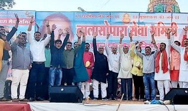 नालासोपारा में छठ पूजा की निराली छटा : भक्तों का उमड़ा भारी जनसैलाब