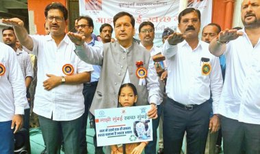 विद्यार्थी अपने परिवार को भी बताएं स्वच्छता का महत्व - श्री मंगलप्रभात लोढ़ा 