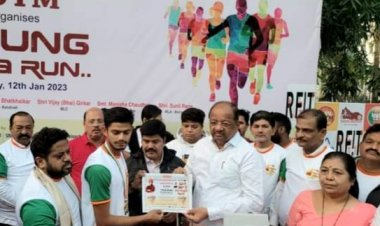 संजय गांधी नेशनल पार्क में आयोजित मिनी मैराथन में पहुंचे सांसद श्री गोपाल शेट्टी