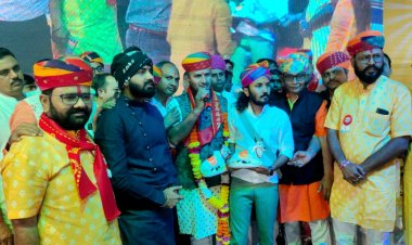 "एक शाम गौमाता के नाम" भजन संध्या के भव्य आयोजन में जुटे दिग्गज राजनेता, व्यापारी और अन्य हस्तियां