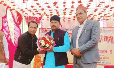 जौनपुर के रमाशंकर यादव इंटर कॉलेज में धूमधाम से मनाया गया गणतंत्र दिवस