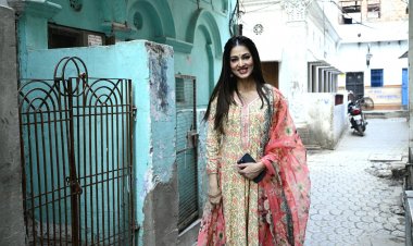 Bhabi Ji Ghar Par Hain : जब विदिशा श्रीवास्तव 100 साल पुराने वाराणसी वाले अपने घर पहुंचीं