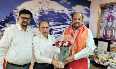 सांसद गोपाल शेट्टी को "संसद रत्न" एवार्ड के लिए नामित होने पर डॉक्टर नरेंद्र कुमार ने दी बधाई