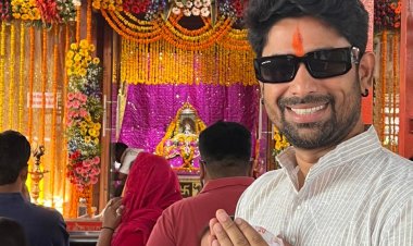 शेमारू उमंग के शो 'श्रवणी' के लॉन्च से पूर्व अभिनेता मनमोहन तिवारी ने अयोध्या जाकर भगवान श्री रामलला के किए दर्शन