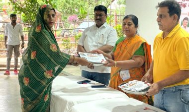 1 MAY : आरोग्य सेविकाओं, आंगणवाड़ी सेविकाओं और आशा वर्कर नारी शक्ति को विधायक मनीषाताई चौधरी ने किया सम्मानित