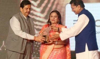डॉ. मंजू लोढ़ा को मिला "टाइम्स रियल एस्टेट कॉनक्लेव अवॉर्ड"