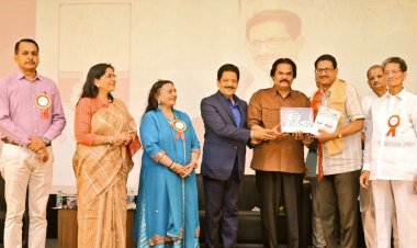 आशीर्वाद राजभाषा गौरव पुरस्कार से सम्मानित हुए आरटीआय एक्टिविस्ट अनिल गलगली