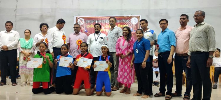कुश्ती प्रतियोगिता में बीएमसी स्कूलों की छात्राओं का शानदार प्रदर्शन, जीते मैडल
