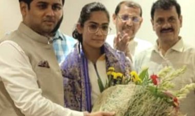 Asian Games की धावक ऐश्वर्या मिश्रा को सांसद डॉ. श्रीकांत शिंदे देंगे एक लाख की प्रोत्साहन राशि !