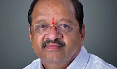 'लोकतंत्र की अनिवार्यता,विकास मंत्र लोकतंत्र' व्याख्यान आयोजन में पहुंचे सांसद गोपाल शेट्टी