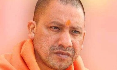 CM Yogi Adityanath ने विश्व कप क्रिकेट प्रतियोगिता में इंग्लैंड के विरुद्ध भारत की शानदार जीत पर दी  देशवासियों को बधाई