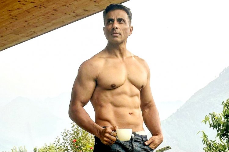 Sonu Sood  ने फ़ैन्स के साथ एडवेंचर्स वीडियो किया साझा !