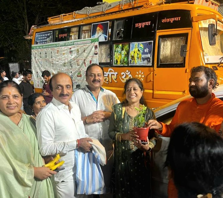 बापूजी के शिष्य श्री रामाभाई के सानिध्य में बोरीवली में महासंकीर्तन यात्रा, तुलसी पूजन महोत्सव तथा सत्संग का भव्य आयोजन