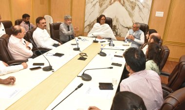 मुम्बई काँग्रेस के डॉक्टर्स सेल की बैठक सम्पन्न : डॉक्टर नरेंद्र कुमार सहित सभी सदस्य रहे उपस्थित