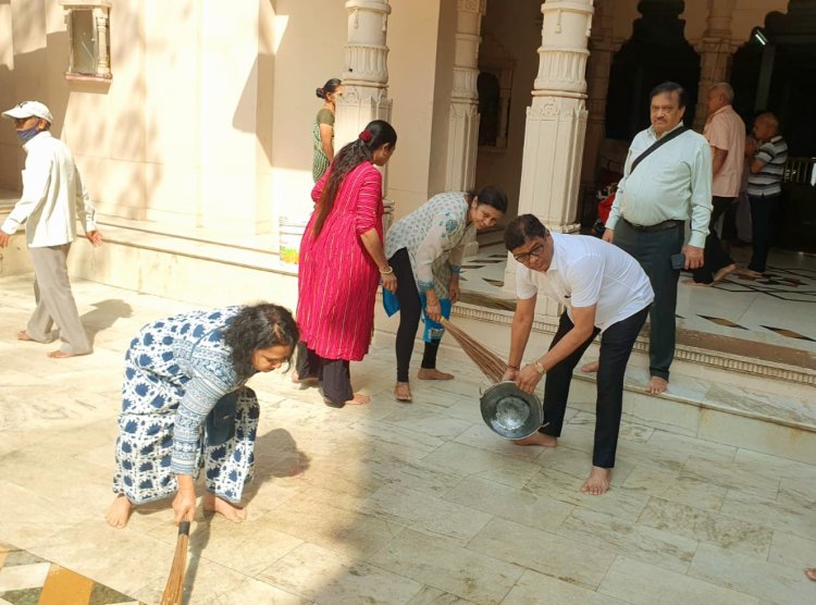 दहिसर के श्री मुध्नेश्वर महादेव मंदिर में 'मंदिर स्वच्छता अभियान' 