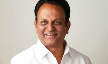 मुंबई कांग्रेस के महासचिव पद पर डॉ. किशोर सिंह की नियुक्ति हुई ...