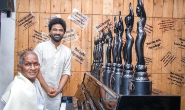 Rockstar डीएसपी के स्टूडियो पहुंचे उनके संगीत की दुनिया के गुरू इलैयाराजा !!