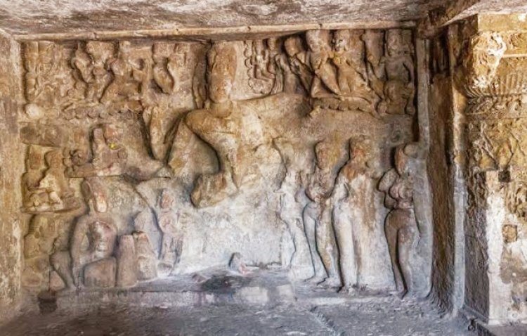 मंडपेश्वर गुफा में खंडित मूर्तियों के स्थान पर भगवान शिव-पार्वती की मूर्ति तथा शिवलिंग की स्थापना करने देने की गोपाल शेट्टी ने की मांग !