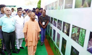 Lucknow में इको पर्यटन संवाद कार्यक्रम में शामिल हुए सीएम योगी आदित्यनाथ