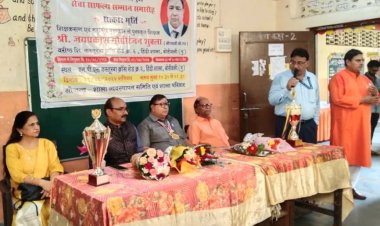 आदर्श शिक्षक जयप्रकाश शुक्ल का सेवा संपूर्ति समारोह हुआ संपन्न 