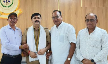 सीनियर पी.आय. राजेश नंदीमठ का समरस फाउंडेशन ने किया सम्मान