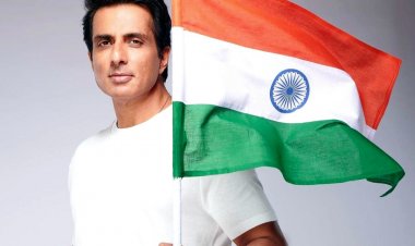 Sonu Sood ने अमेरिका में शान से फहराया तिरंगा ...