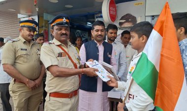 परिवर्तन फाउंडेशन के कार्यालय पर ध्वजारोहण का आयोजन हुआ