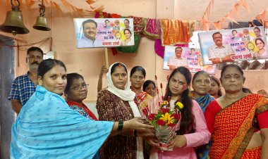 राकांपा दहिसर तालुका अध्यक्ष ममता शर्मा ने शांति नगर में चलाया सफाई अभियान