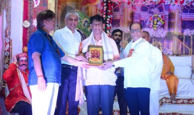 RAMLEELA : मांगी नाव न केवट आना,कहइ तुम्हार मरम मैं जाना