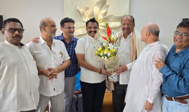 बोरीवली व्यापारी एसोसिएशन के प्रतिनिधियों ने जनसेवक गोपाल शेट्टी को किया सम्मानित