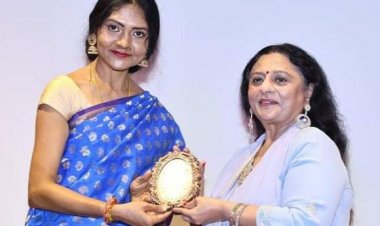 सुप्रसिद्ध साहित्यकार एवं समाजसेविका डॉ. मंजू लोढ़ा को मिला "बिज़नेस लीडरशिप एवॉर्ड"