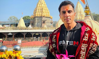  ‘फ़तेह’ की कामयाबी के लिए महाकाल के दरबार पहुँचे सोनू सूद