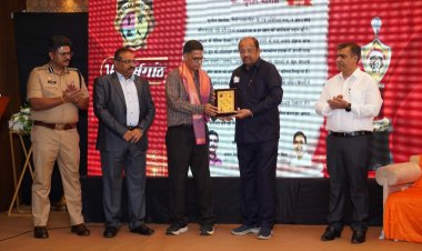 "पीवीएस अवॉर्ड्स समारोह" सम्पन्न : जनसेवक गोपाल शेट्टी और अन्य दिग्गजों के हाथों पत्रकारों को एवॉर्ड देकर किया गया सम्मानित 