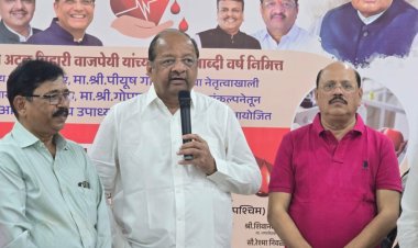 भारतरत्न अटलबिहारी वाजपेयी जन्म शताब्दी सम्मान सप्ताह : रक्तदान शिविर के आयोजन में पहुंचकर जनसेवक गोपाल शेट्टी ने रक्तदाताओं को किया सम्मानित