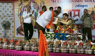 श्री राम जानकी चॅरिटेबल ट्रस्ट आयोजित राम कथा के भव्य आयोजन में पहुंचे पूर्व सांसद गोपाल शेट्टी