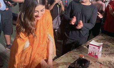 इट्स रैप-अप : मौनी रॉय ने 'सलाकार' की शूटिंग की पूरी