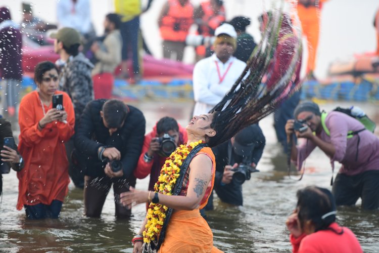 एकता के महाकुम्भ ने दिया वसुधैव कुटुंबकम का संदेश