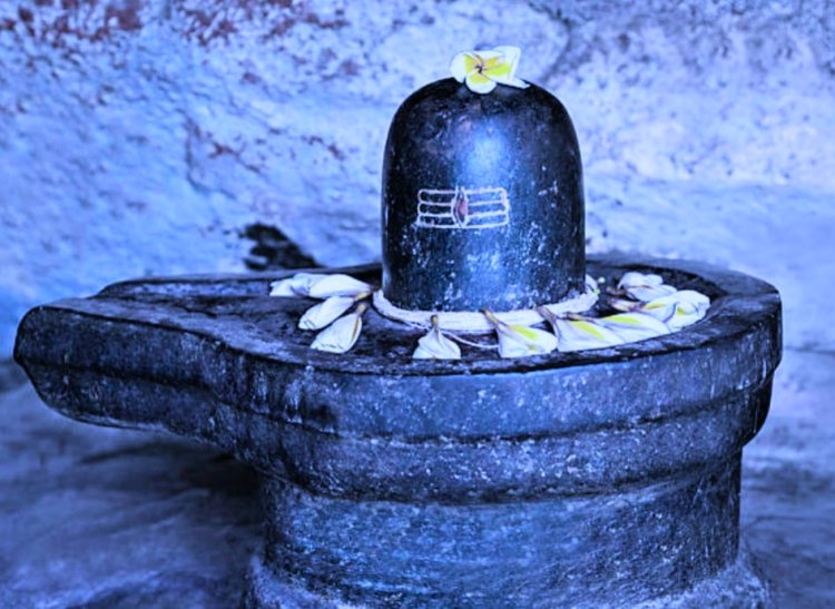 महाशिवरात्रि पर विशेष कविता "कंकर-कंकर में शिव शंकर..."