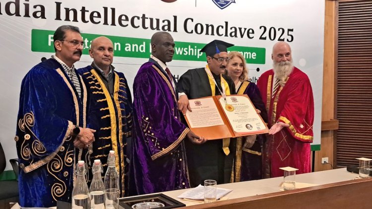 वरिष्ठ पत्रकार मंगलेश्वर त्रिपाठी 'मुन्ना' को मिली डॉक्टरेट की मानद उपाधि